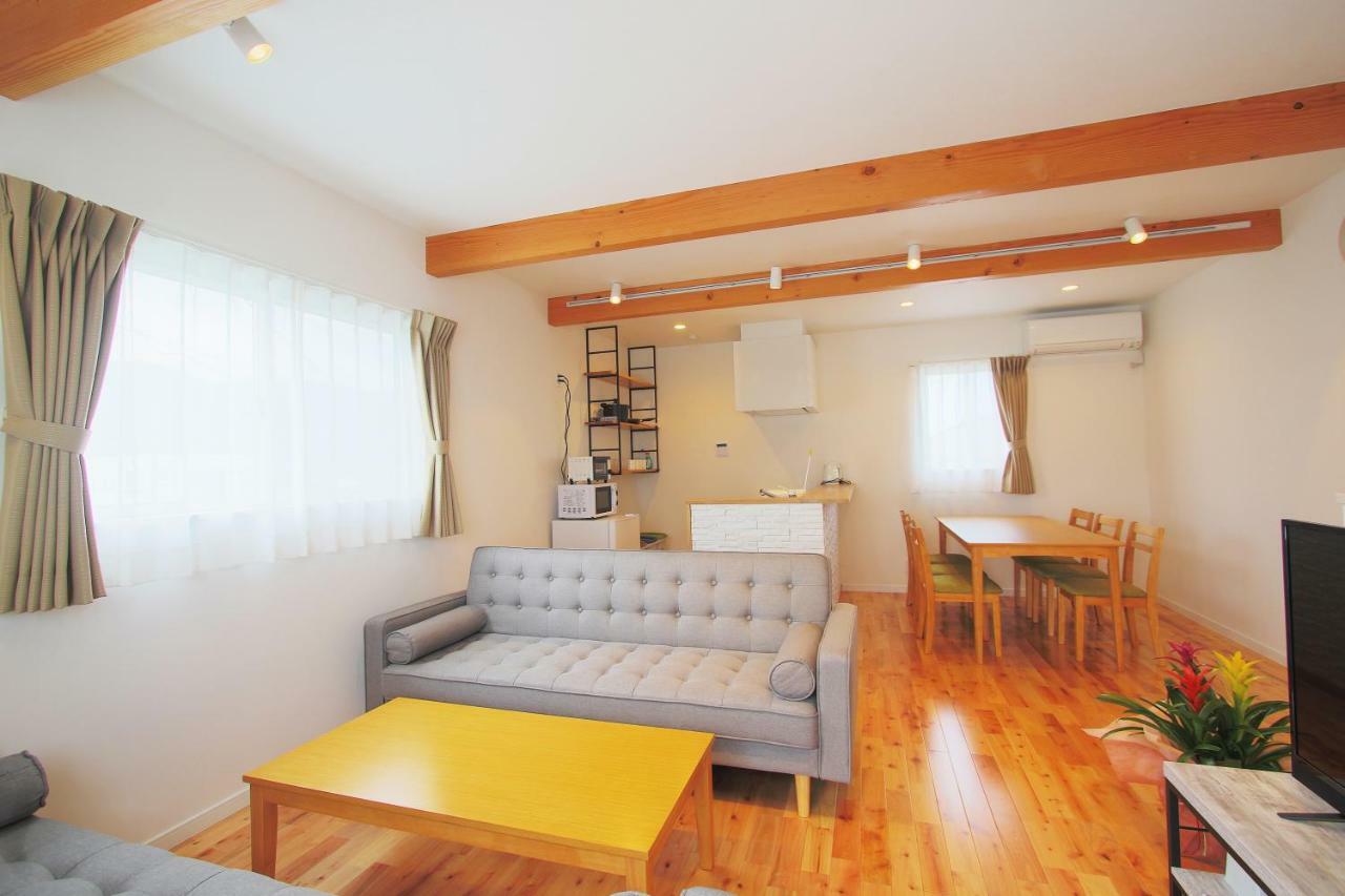 Villas Waraku Fujiyoshida Exterior photo