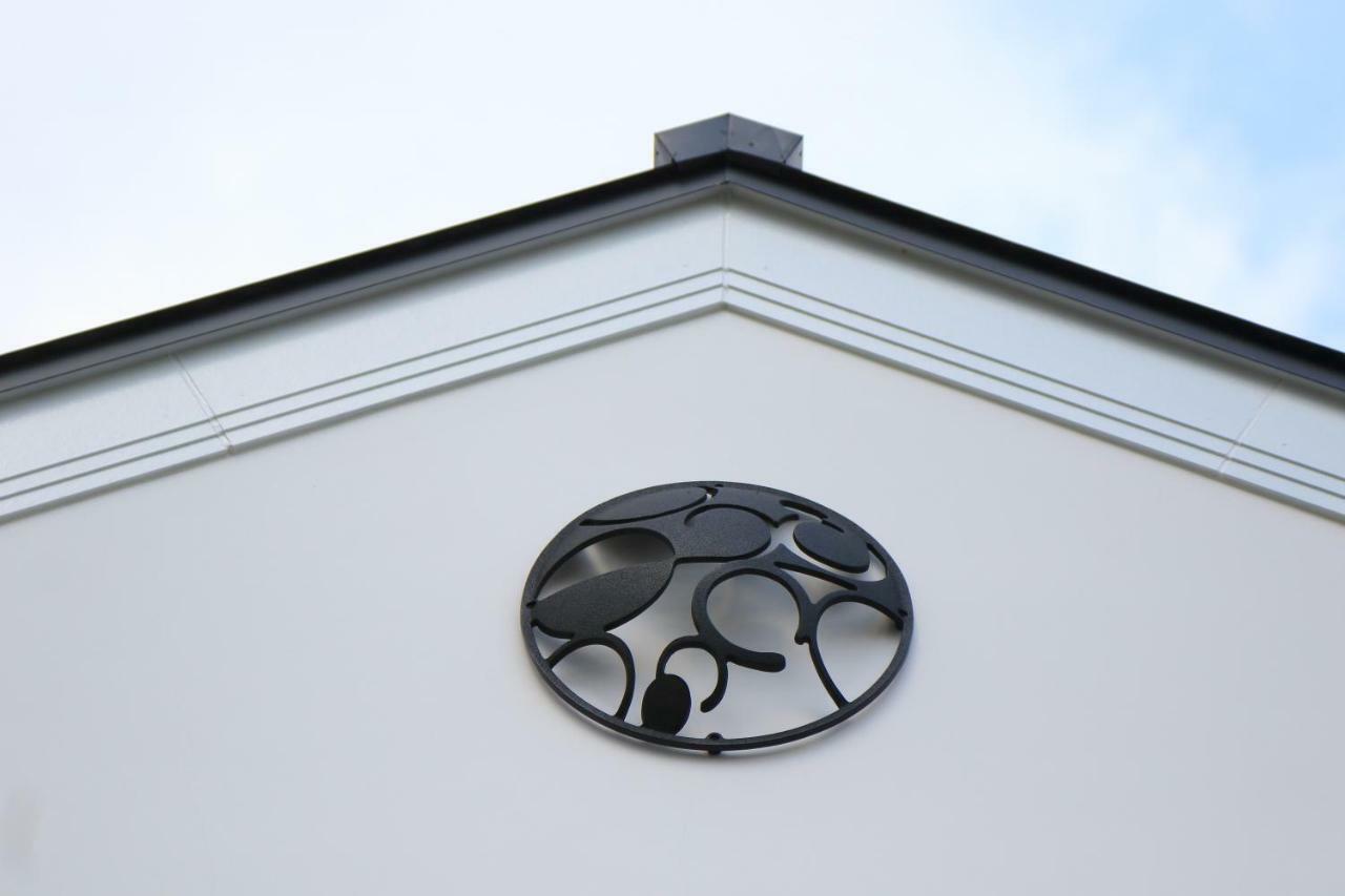 Villas Waraku Fujiyoshida Exterior photo