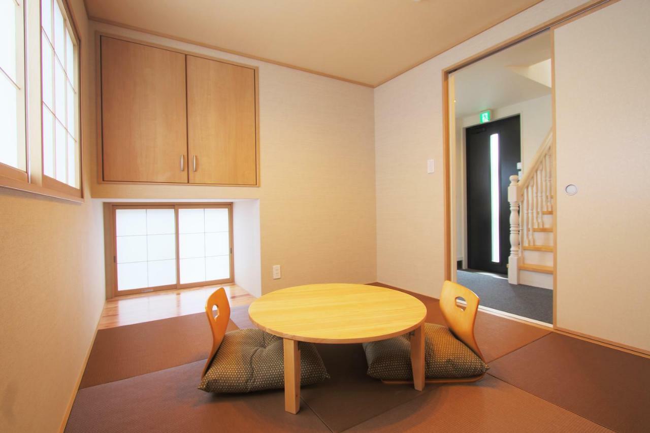 Villas Waraku Fujiyoshida Exterior photo